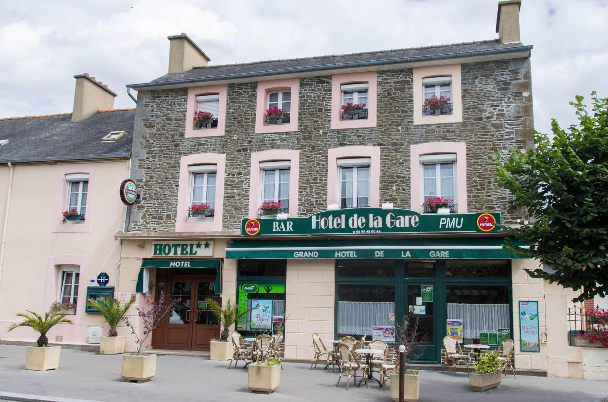Hotel De La Gare Dol-de-Bretagne Exteriér fotografie